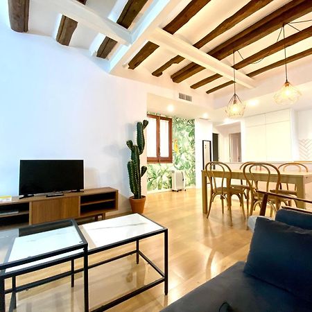 Vtz El Balcon De Rey Alfonso I Lägenhet Zaragoza Exteriör bild